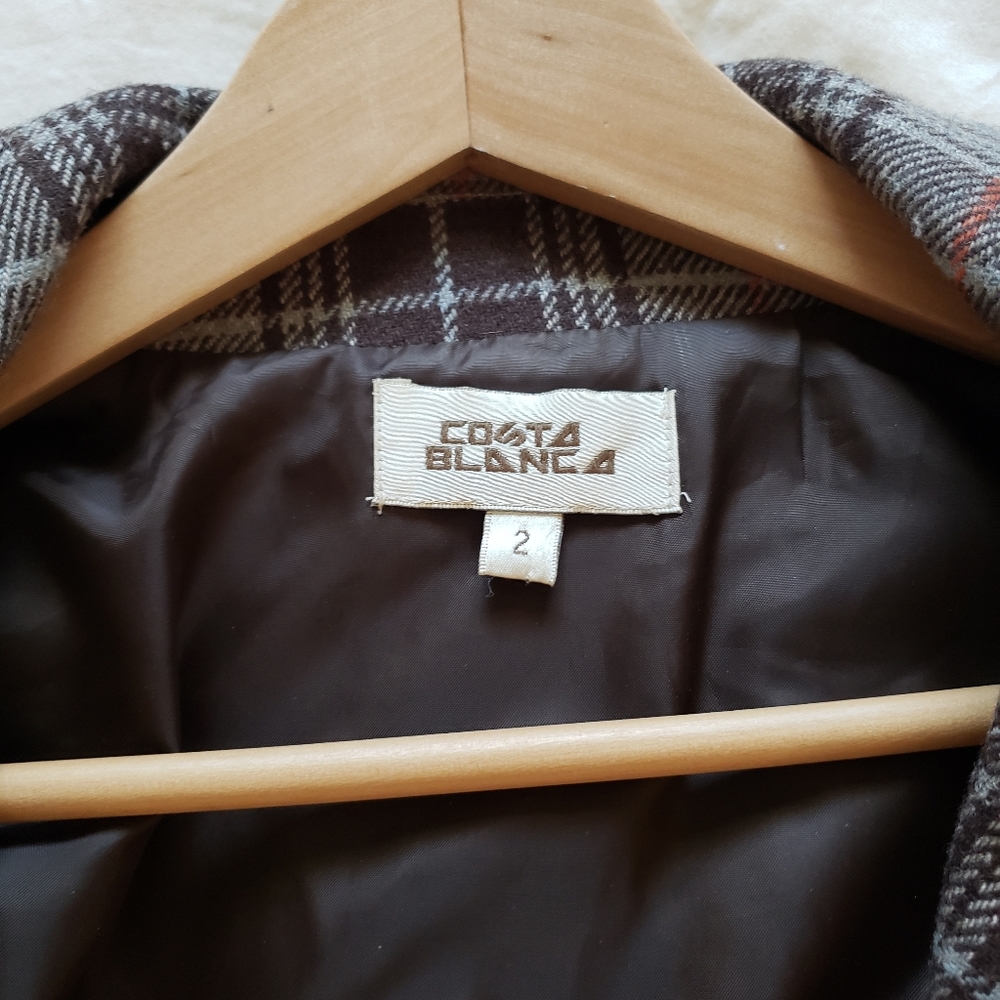 Jacket - Picture 5 of 5